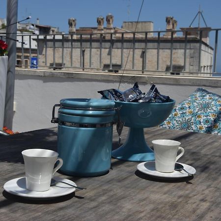 Il Principe Viendalmare Bed and Breakfast Ostuni Buitenkant foto